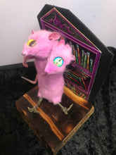 Load image into Gallery viewer, Mutant lab rat