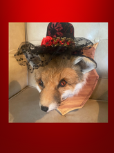 Load image into Gallery viewer, Gothic style fox face mount
